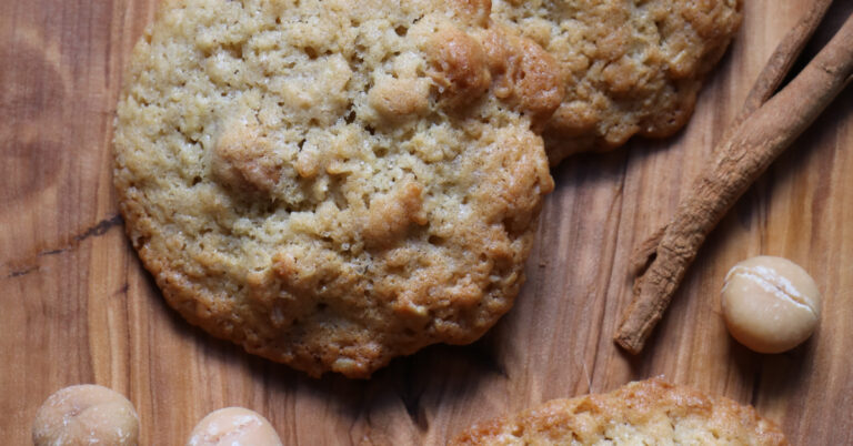 Macadamia Spice cookies
